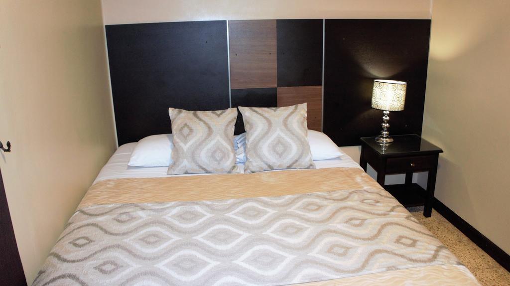Urdesa Suites Hotel Guayaquil Dış mekan fotoğraf